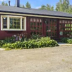 Eden By Interhome *